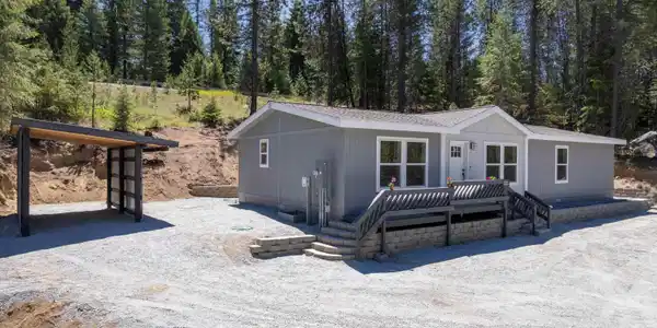 642 Diamond Dr