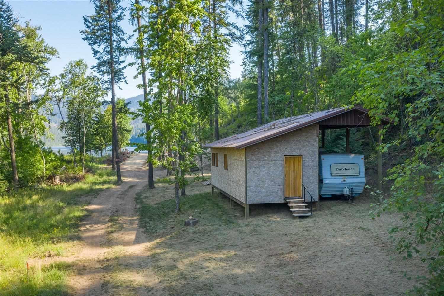 279 Marshall Lake Dr, Newport, WA lhrmls01628064