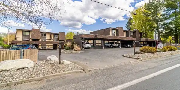 305 S Liberty Lake Rd