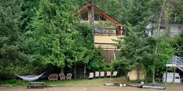 4111 Tamarack Beach Rd