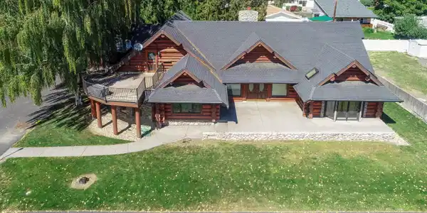 19012 W Pommier Rd