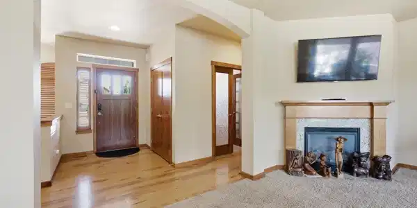 Image 4 Image 4