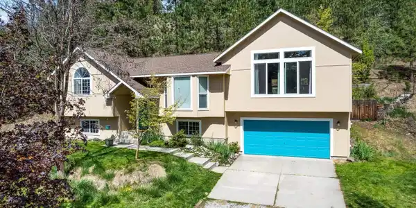 113 E Wynot Rd