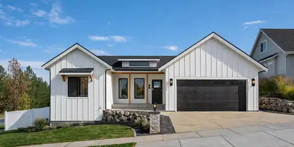146 Legacy Way