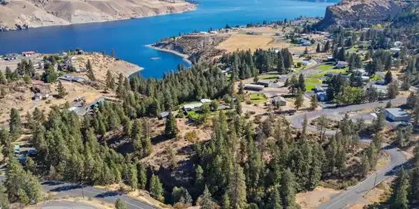 38738 N Sterling Valley Rd