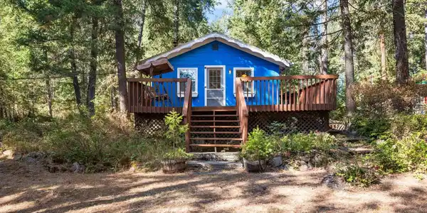 37921 LAKESIDE Dr