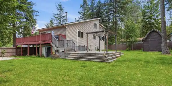 52 Woodard Rd