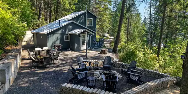 4097 Tamarack Bay Rd