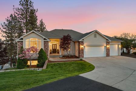10599 W Lakeside Ln