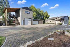 38002 N Lakeside