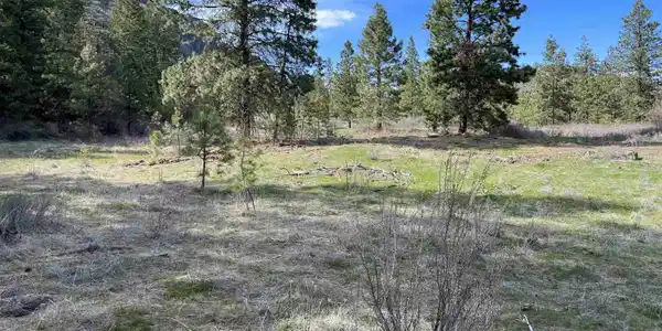 24125 E-Glen Ct