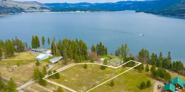 XX Overlake Dr