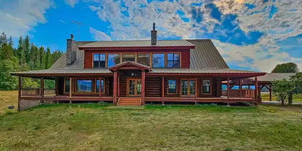 4429 B Northport Waneta Rd