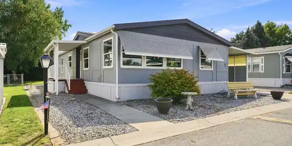 304 S Conklin Rd