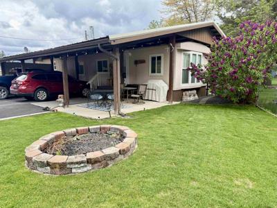 3797 Deer Ln