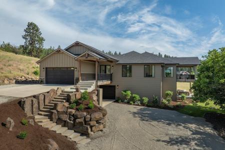 821 S Steen Rd