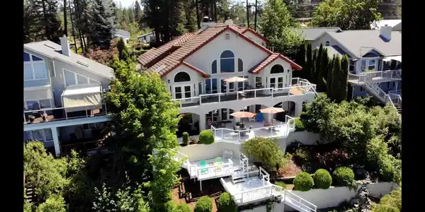 581 S Shore Diamond Lake