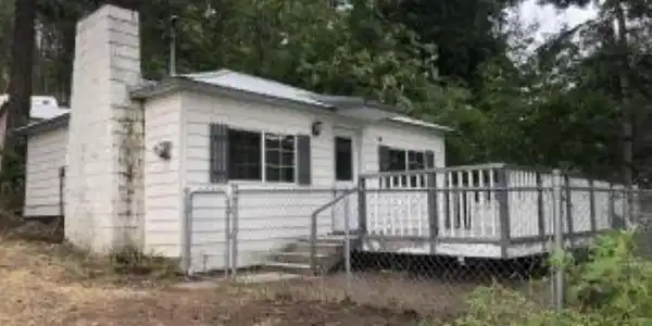 33487 B/C WAITTS LAKE SOUTH
