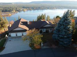 10725 W-Lakeside Ln