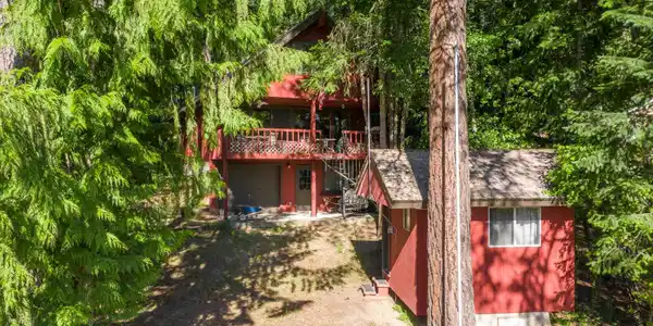 4088 Tamarack Bay