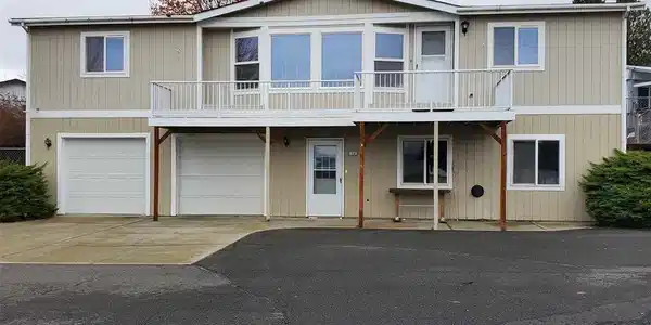 1327 Pike