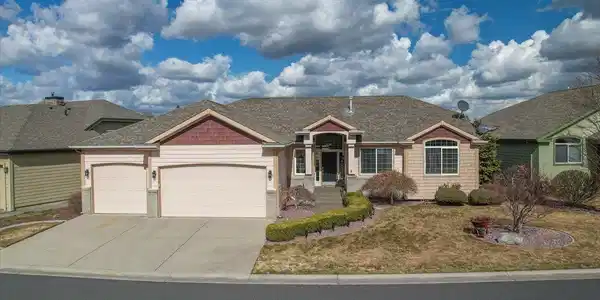 817 S-Shelley Lake Ln