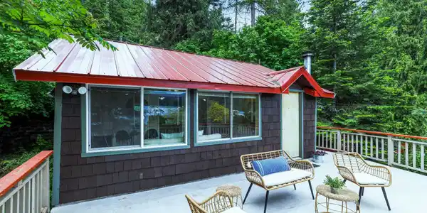 11661 N Honeymoon Bay Rd