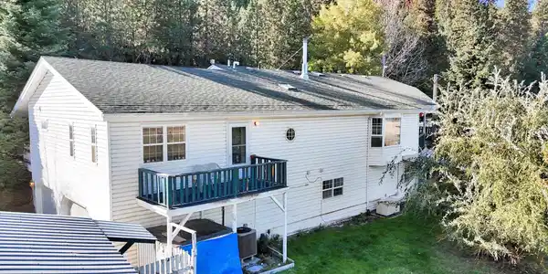 11224 N Honeymoon Bay Rd
