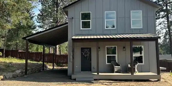38105 N FRONTAGE Rd