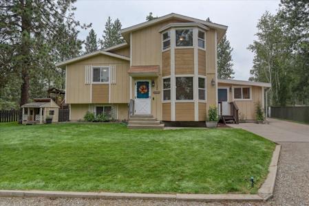 11280 W Meadowview Ln