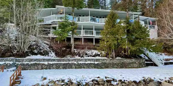 3027 Deep Lake North Shore
