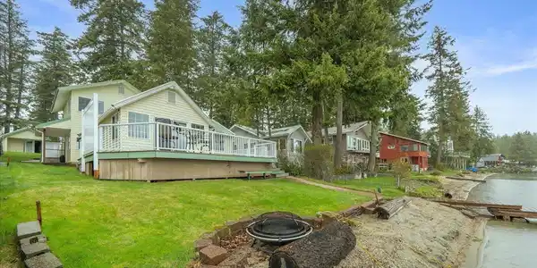 441 Bayview