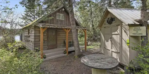 5324 Horseshoe Lake