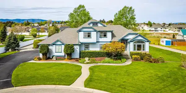1008 S-Steen Ct