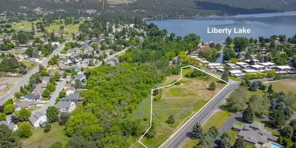 NNA S LIBERTY LAKE Rd
