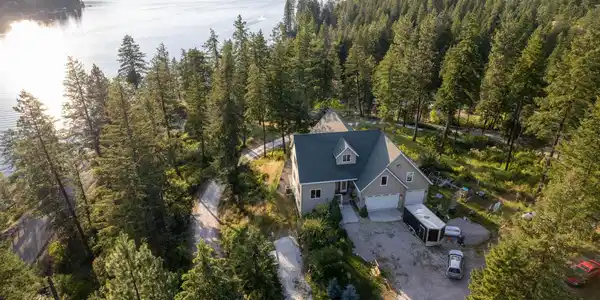 46762 Larson Beach Rd