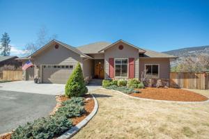 1360 Grandview Dr
