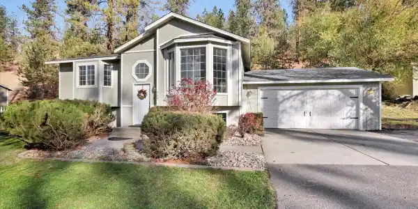 129 E Wynot Dr