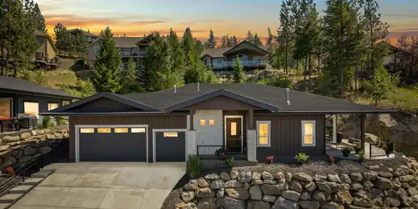 1158 E Wandermere Estates Ln