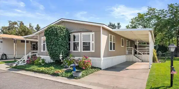 304 S CONKLIN Rd