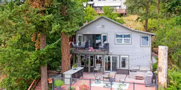12805 N North Park