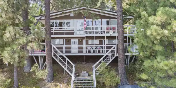 3868 N-Deer Lake Rd