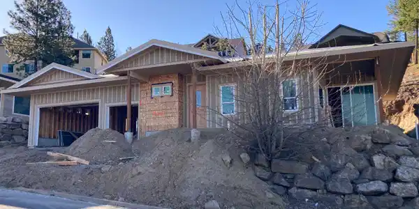 1158 E Wandermere Estates