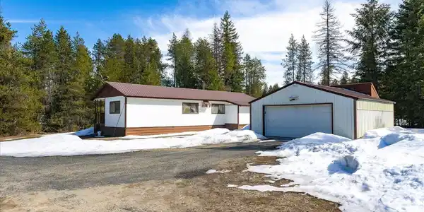2441 W Cottage Rd