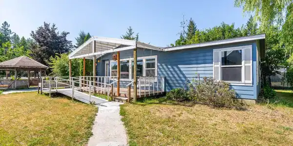 672 Southshore Diamond Lake Road Rd