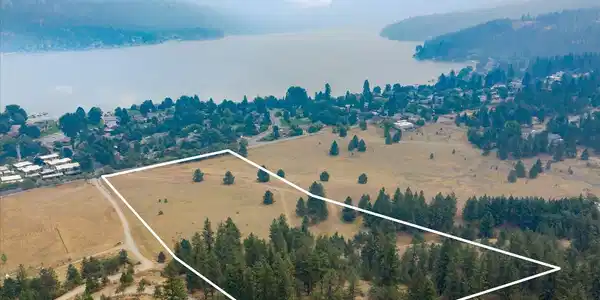 312 S Liberty Lake