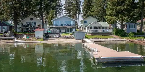 443 Bayview Blvd