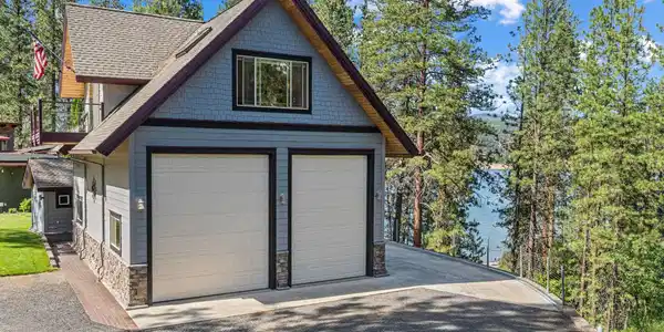 41840 N Porcupine Bay Rd