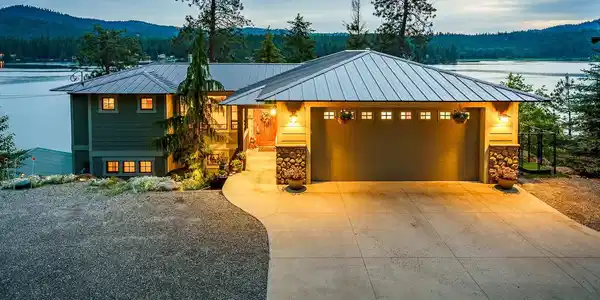 14019 N-East Newman Lake Dr