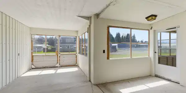 Image 4 Image 4